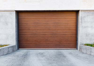 Installation d'une porte de garage au Mans