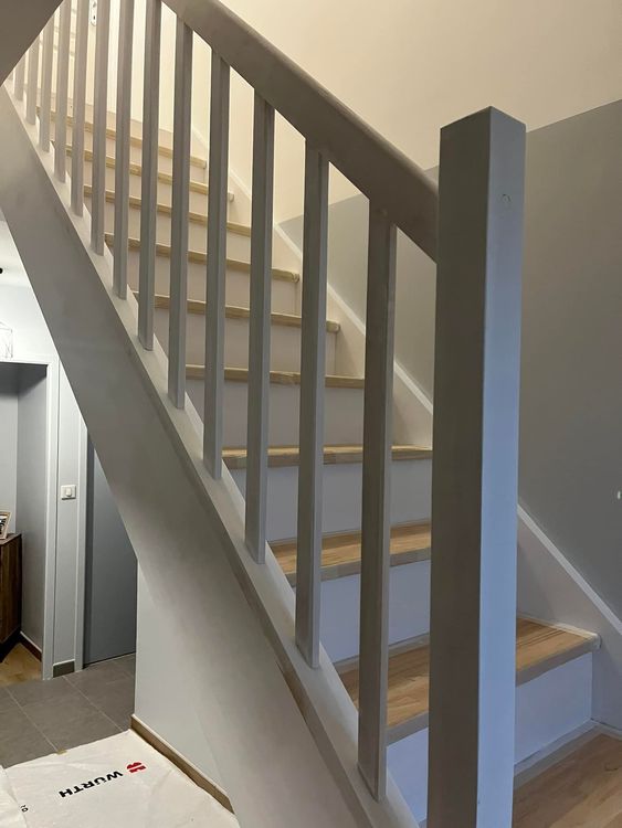 Fabrication et pose d'un escalier tournant